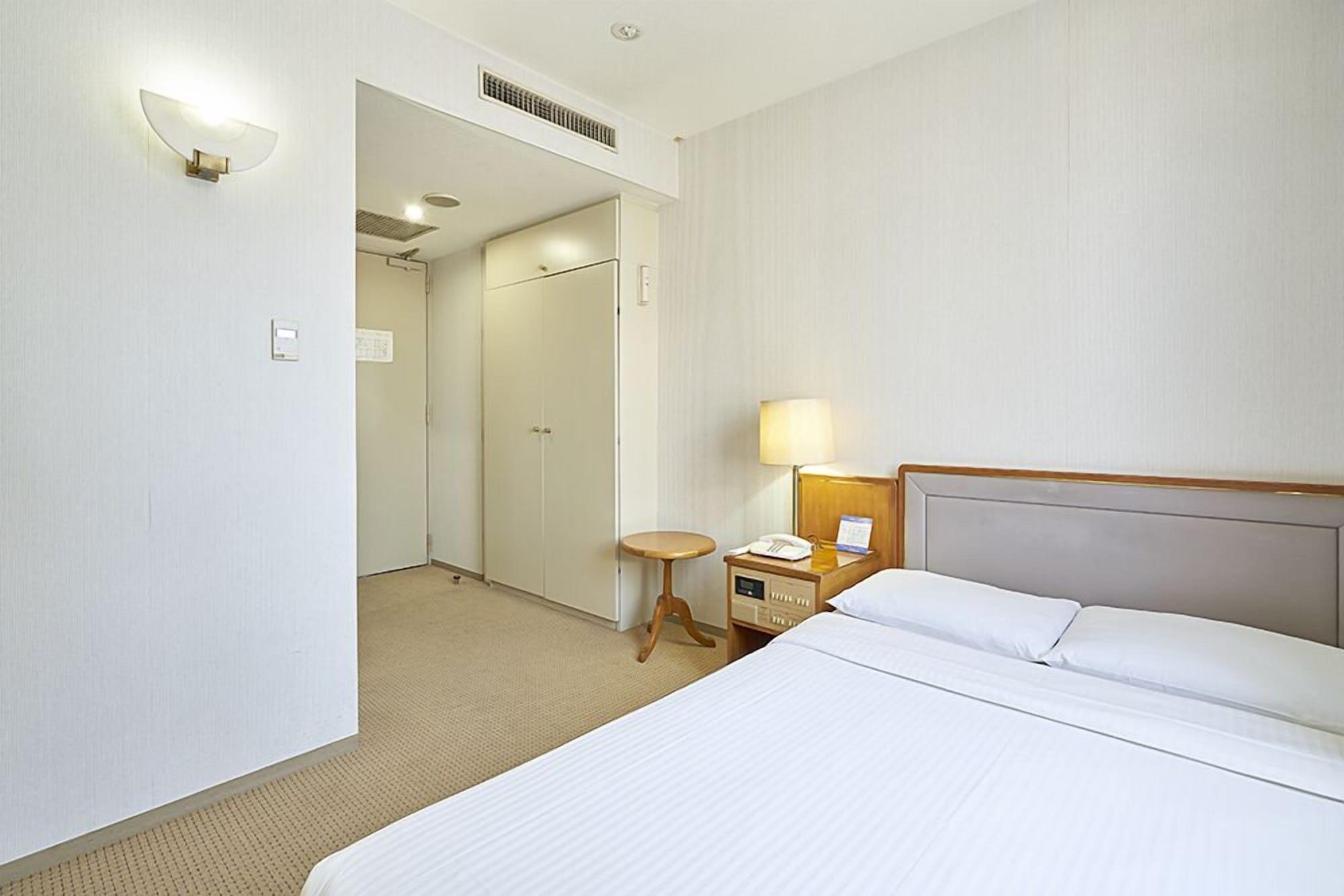 Tetoranze Makuhari Inagekaigan Hotel Chiba Exterior foto